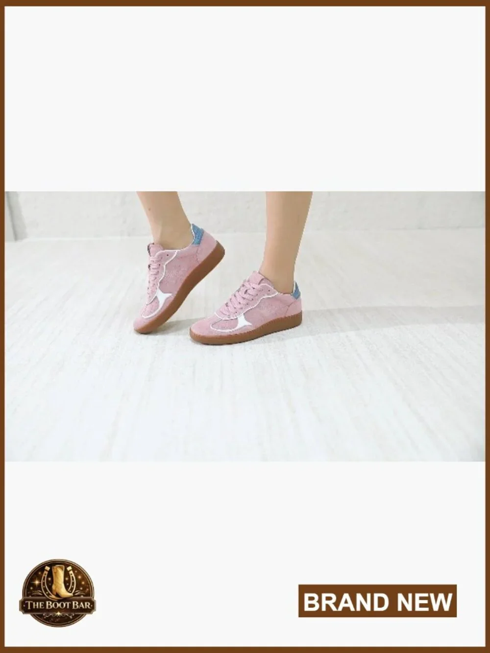 Low Top Lace Up Platform Sneakers with Gum Sole Suede Leather Dressy Casual